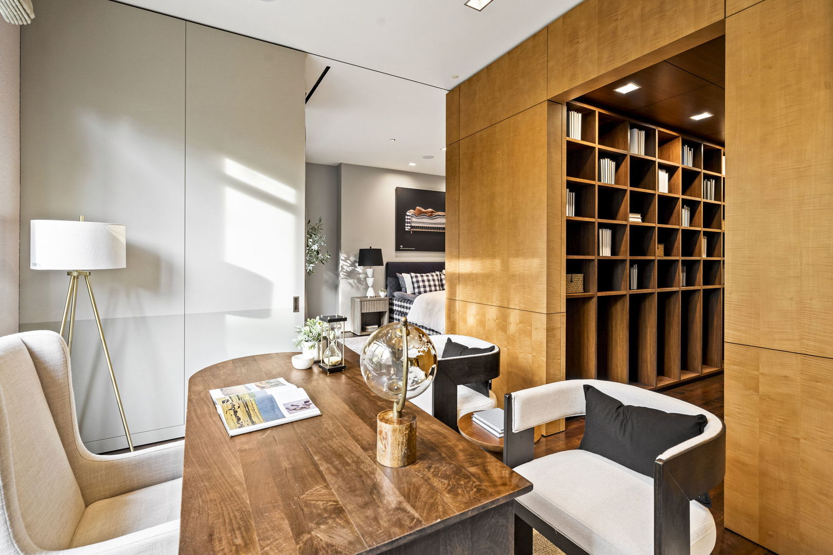 65 East Goethe Street, Unit 3W Chicago, IL 60610 - Photo 27 of 43 a living room with furniture and a lamp