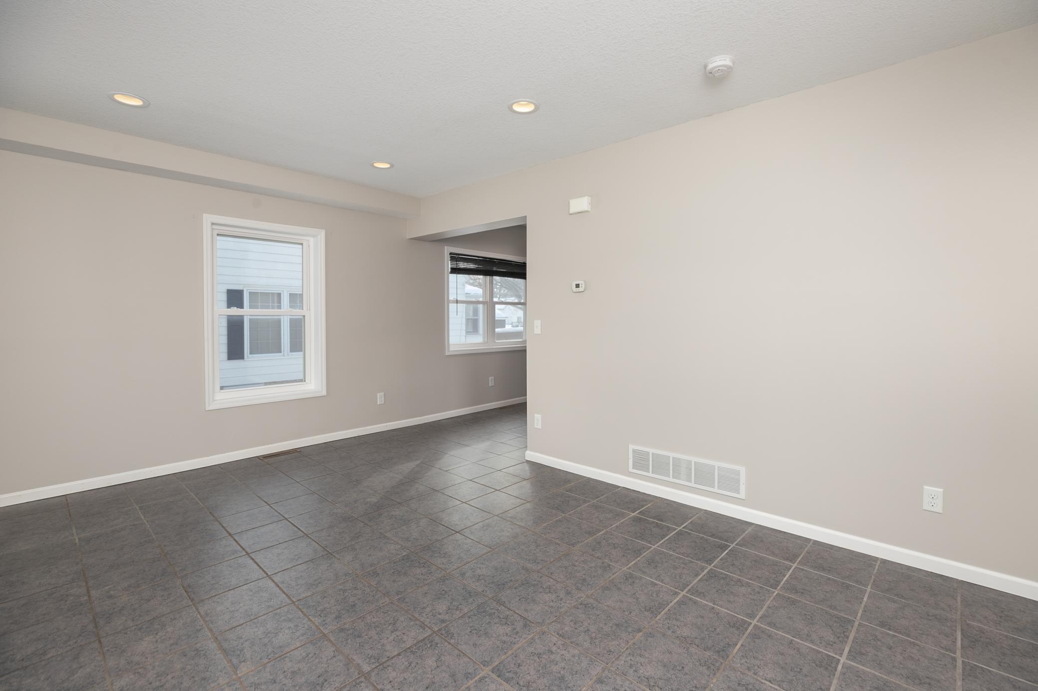 1302 3rd Street Northeast Rochester, MN 55906 - Photo 5 of 26 Gallery Image 5