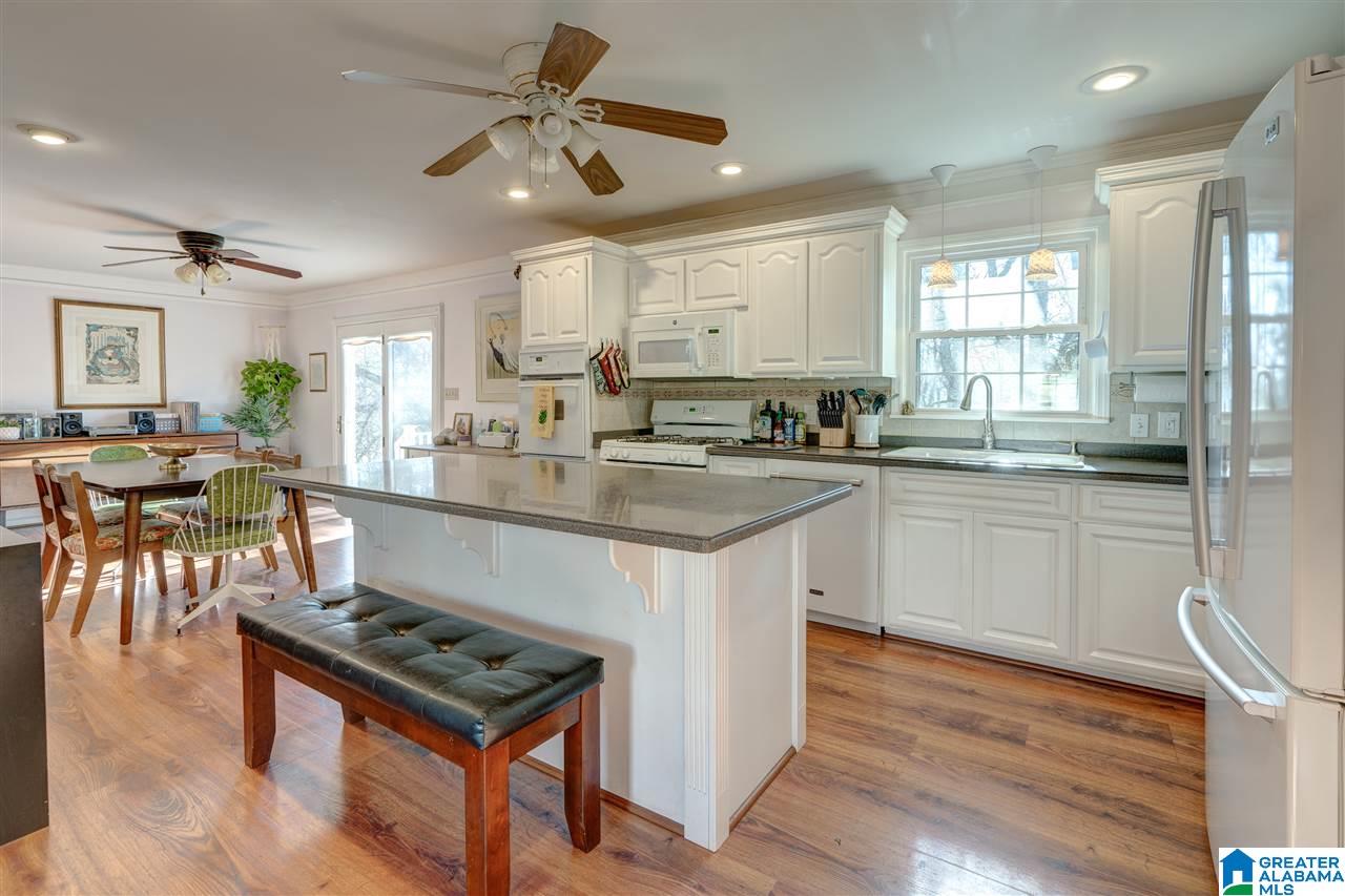 5829 Southhall Road Birmingham, AL 35213 - Photo 11 of 31