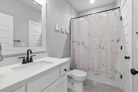 $589,900 | 25404 West 146th Street, Olathe, KS 66061