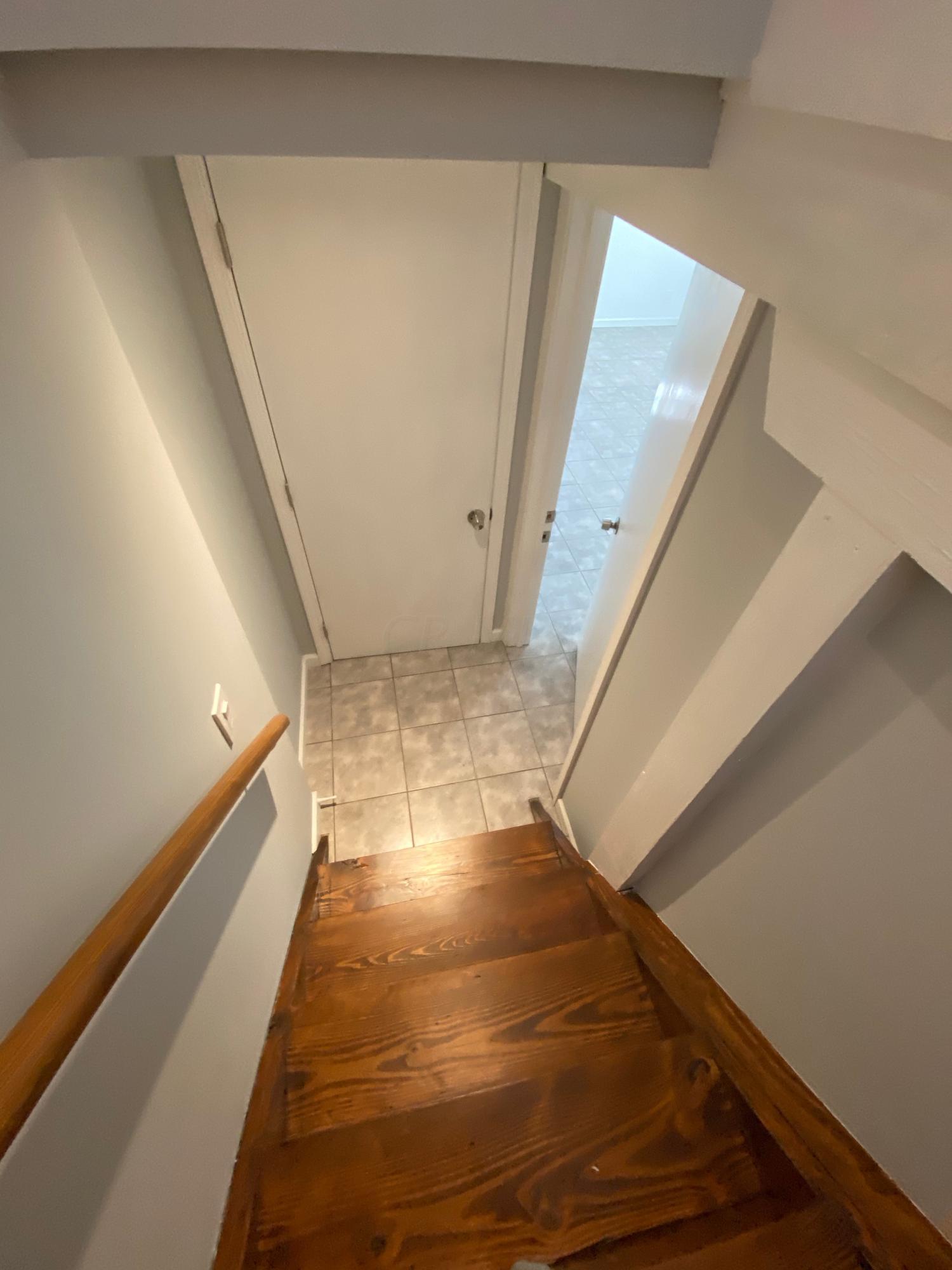 208 Demorest Road Columbus, OH 43204 - Photo 12 of 54 Gallery Image 12