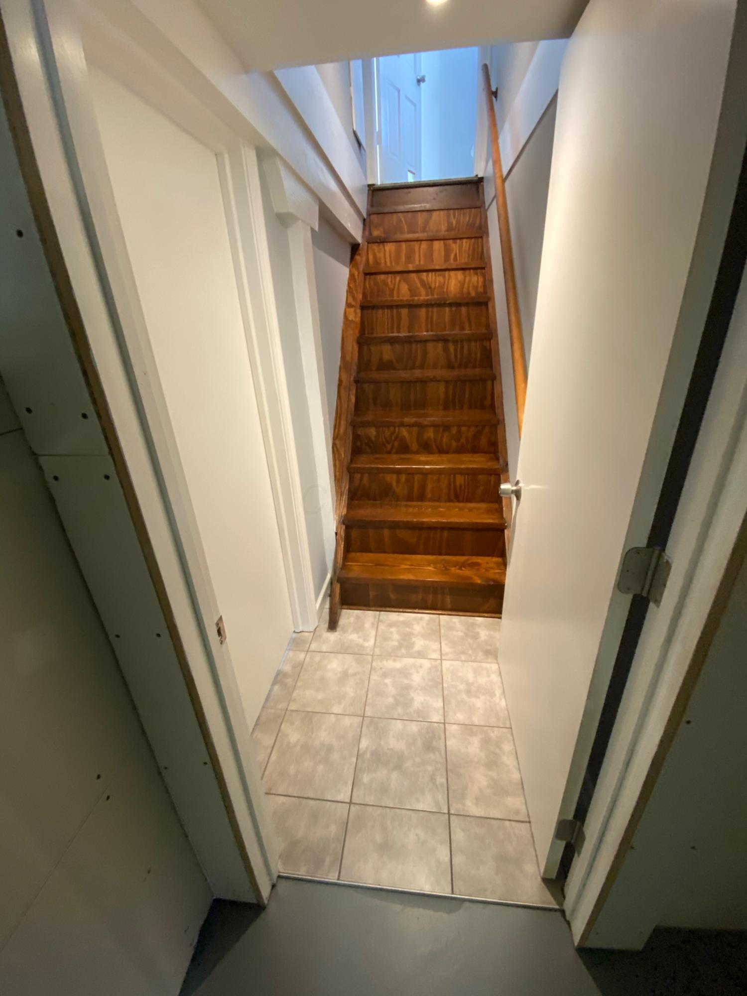 208 Demorest Road Columbus, OH 43204 - Photo 15 of 54 Gallery Image 15