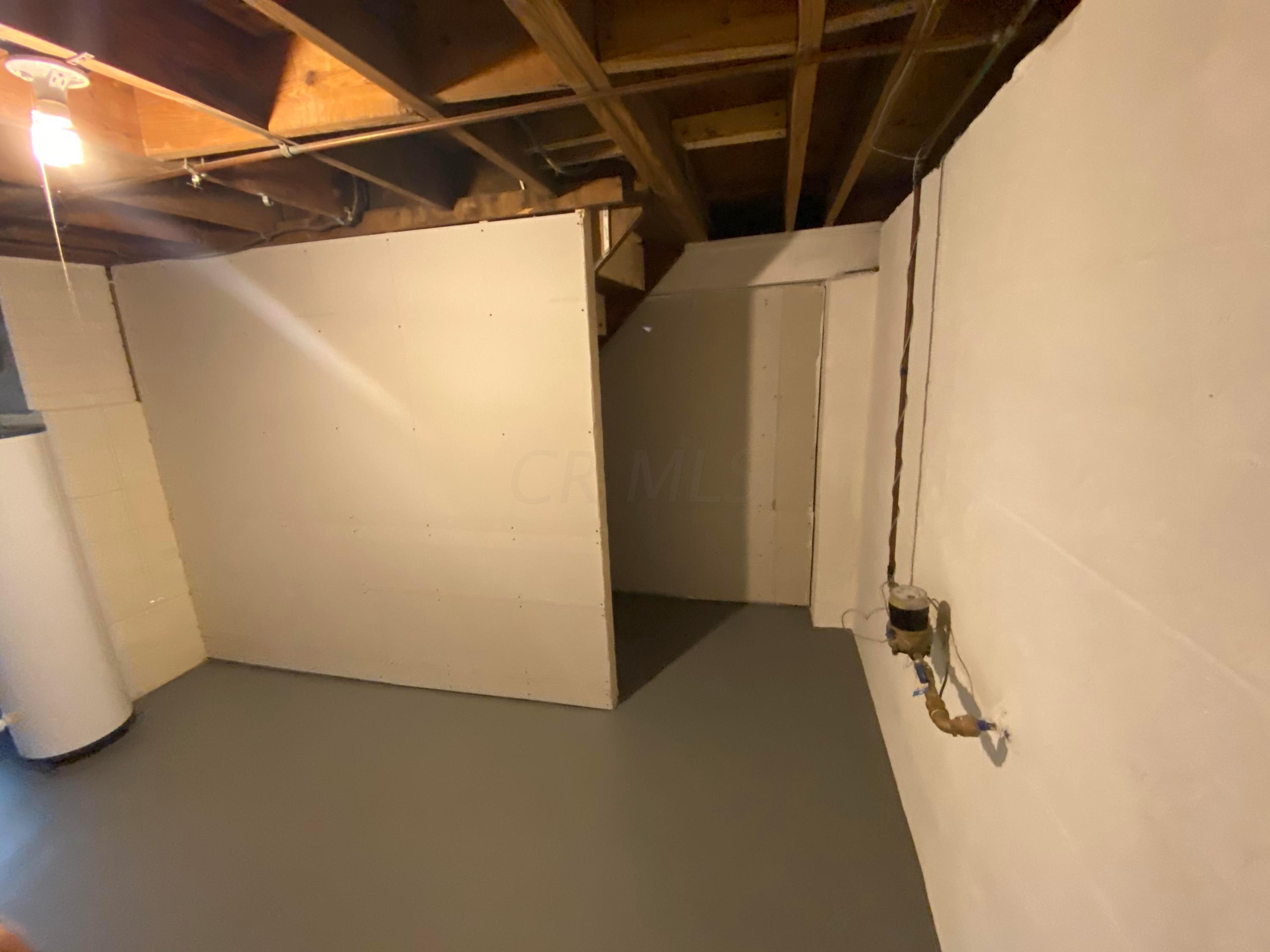 208 Demorest Road Columbus, OH 43204 - Photo 23 of 54 Gallery Image 23