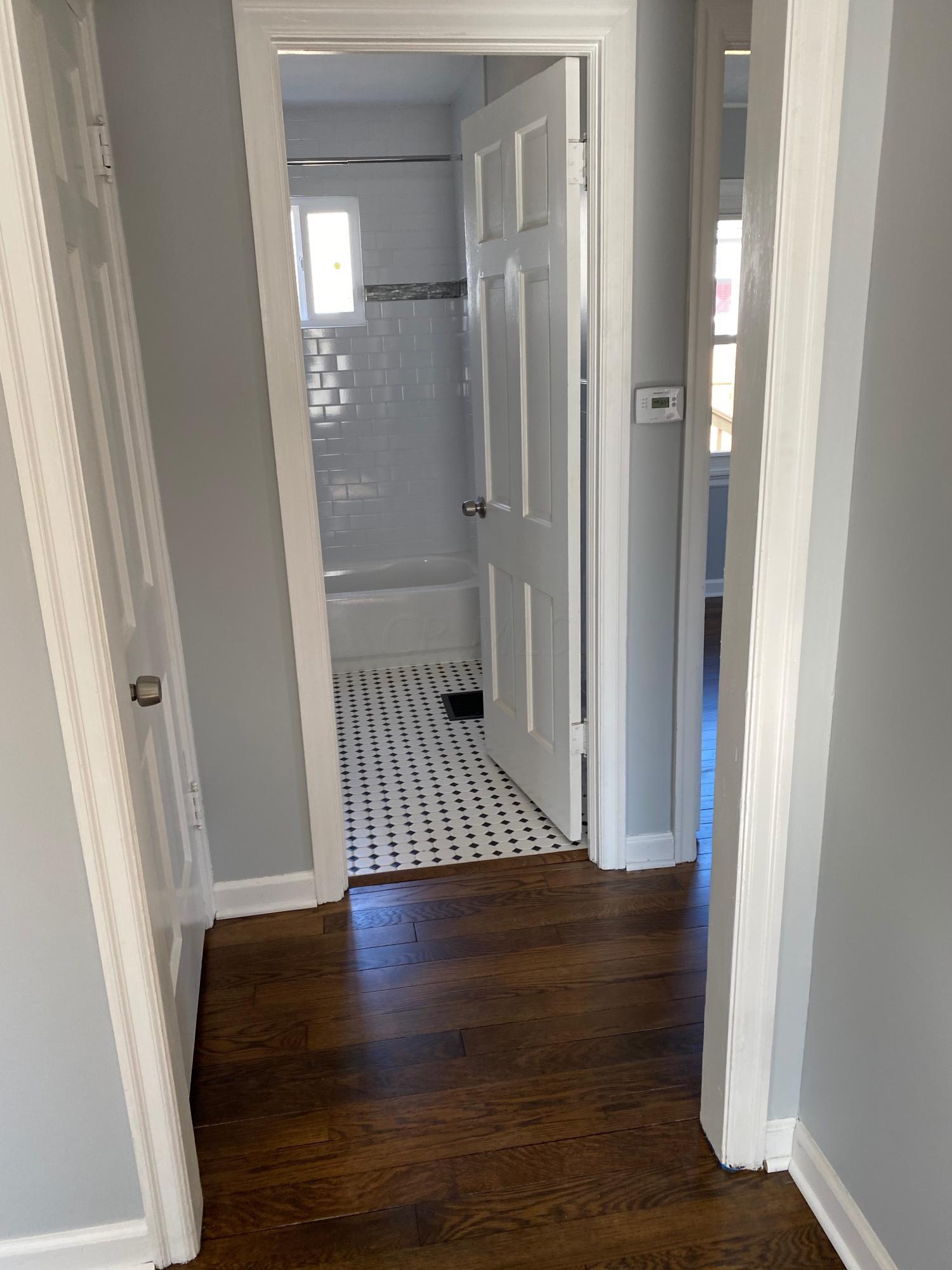 208 Demorest Road Columbus, OH 43204 - Photo 29 of 54 Gallery Image 29