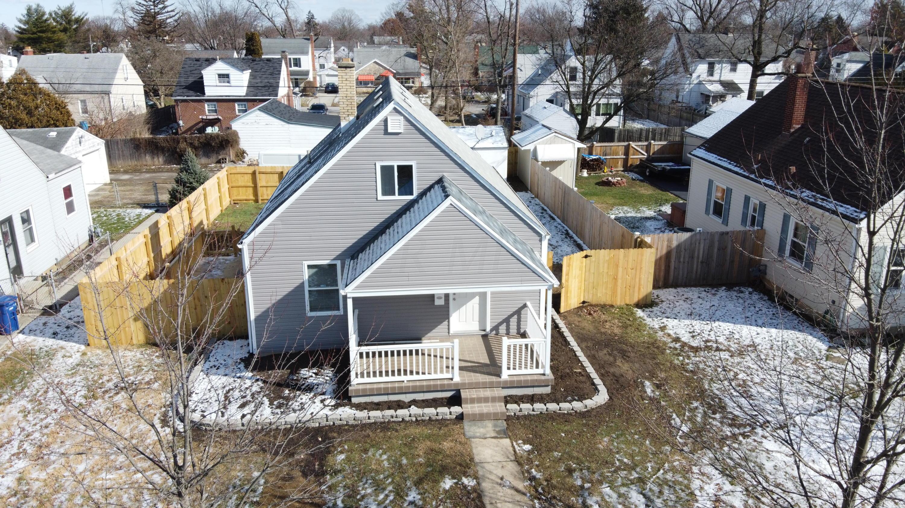 208 Demorest Road Columbus, OH 43204 - Photo 3 of 54 Gallery Image 3