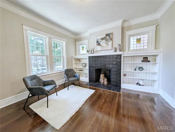 $369,900 | 6304 Cates Avenue, St. Louis, MO 63130