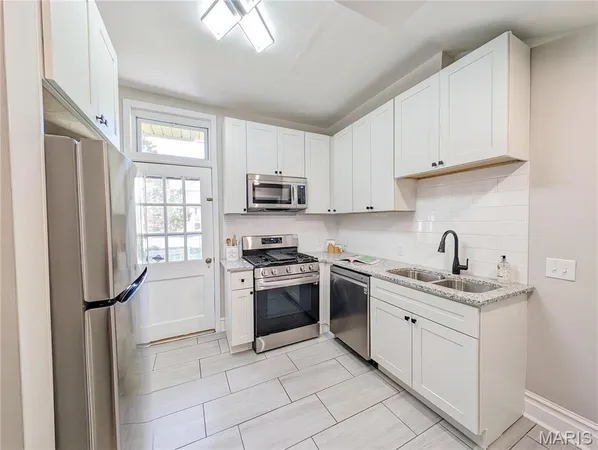 $369,900 | 6304 Cates Avenue, St. Louis, MO 63130