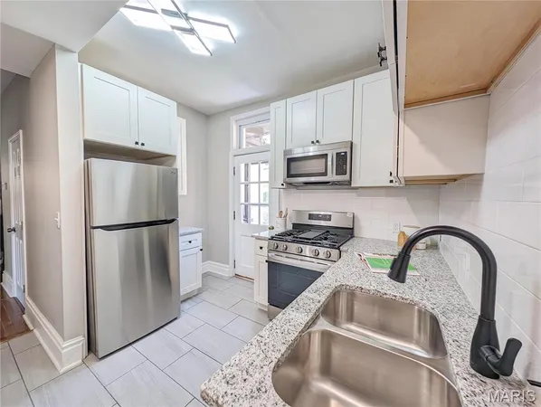 $369,900 | 6304 Cates Avenue, St. Louis, MO 63130