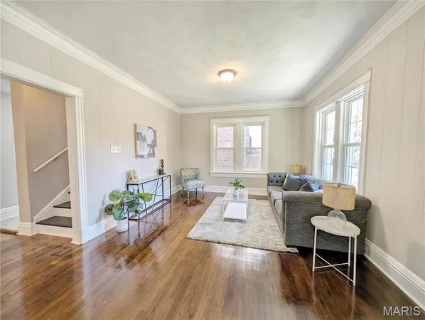 $369,900 | 6304 Cates Avenue, St. Louis, MO 63130