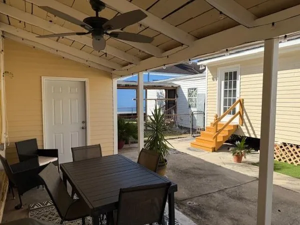 $1,650 | 1127 Independence Street, New Orleans, LA 70117