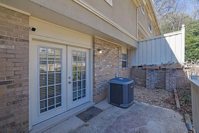 $249,950 | 6900 Roswell Road, Unit M3, Atlanta, GA 30328