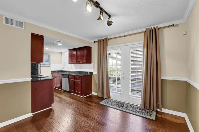 $249,950 | 6900 Roswell Road, Unit M3, Atlanta, GA 30328