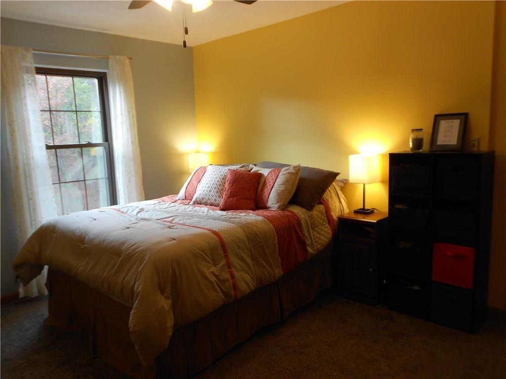 166 Old English Road Pittsburgh, PA 15237 - Photo 12 of 22 Gallery Image 12