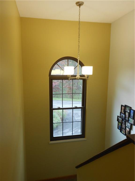 166 Old English Road Pittsburgh, PA 15237 - Photo 15 of 22 Gallery Image 15