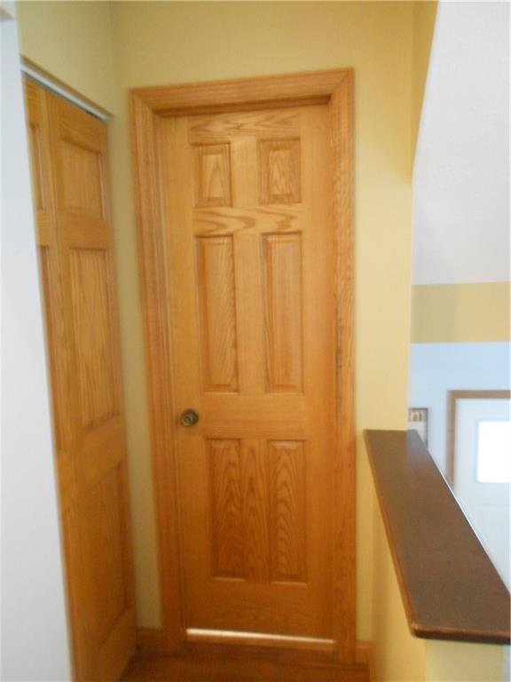 166 Old English Road Pittsburgh, PA 15237 - Photo 17 of 22 Gallery Image 17