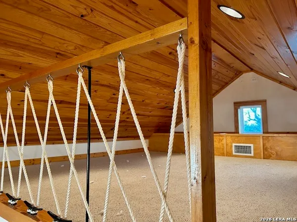 $1,200 | 707 Faurie Road, Unit GARAGE APARTMENT, Lakehills, TX 78063