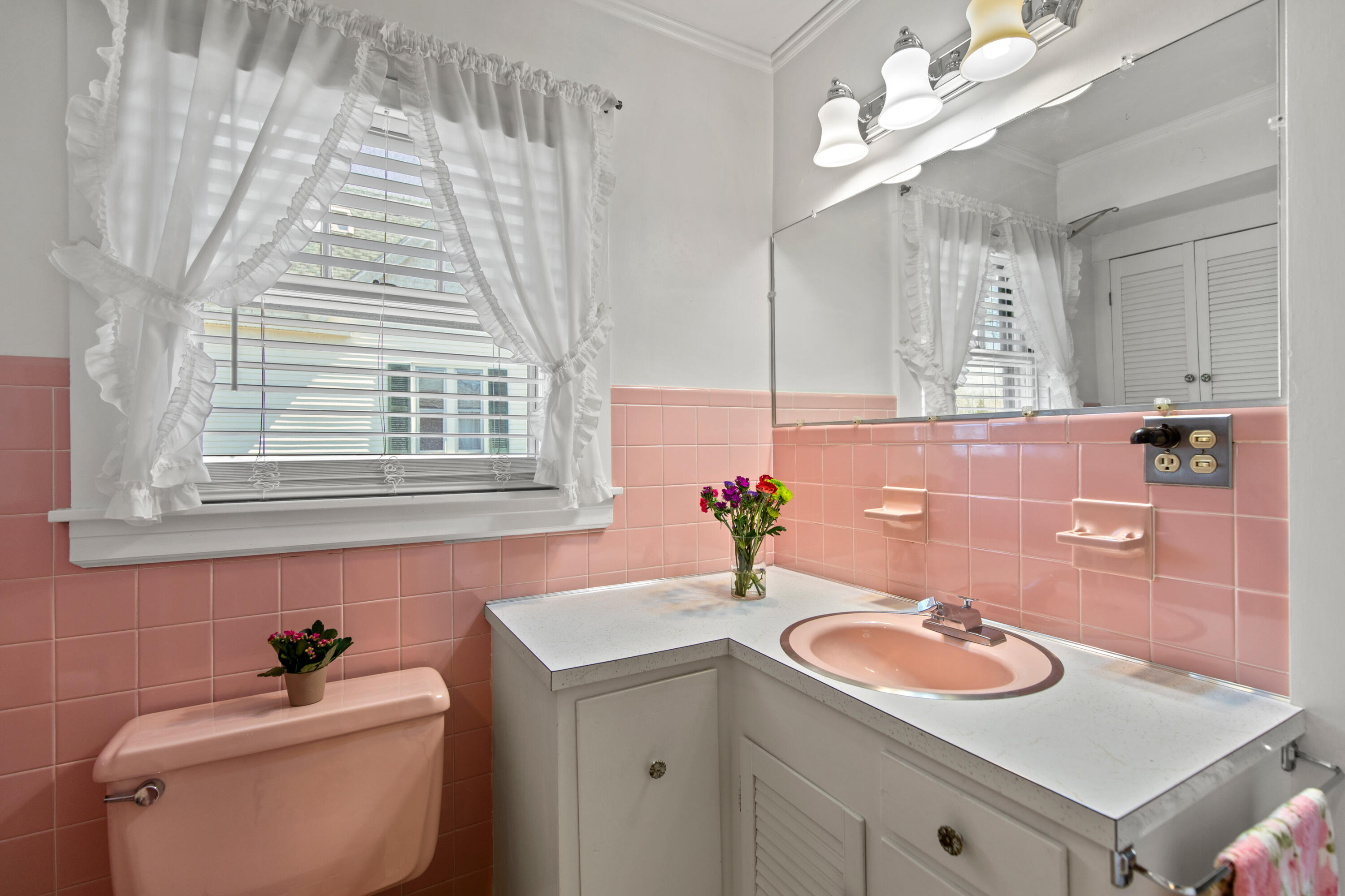 56 Wall Street Portland, ME 04103 - Photo 30 of 43 56 Wall Street Portland-039