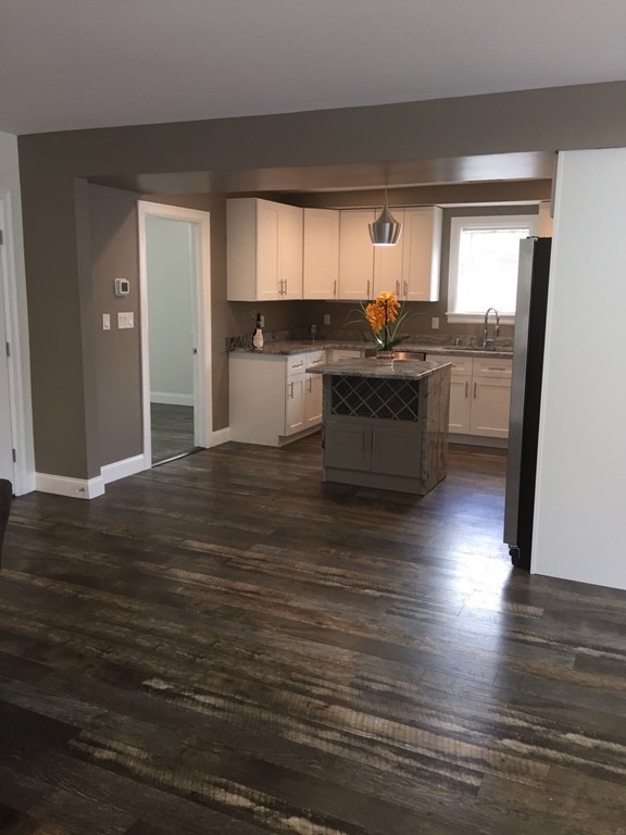26 Chapel Road Mattapoisett, MA 02739 - Photo 2 of 28 Gallery Image 2