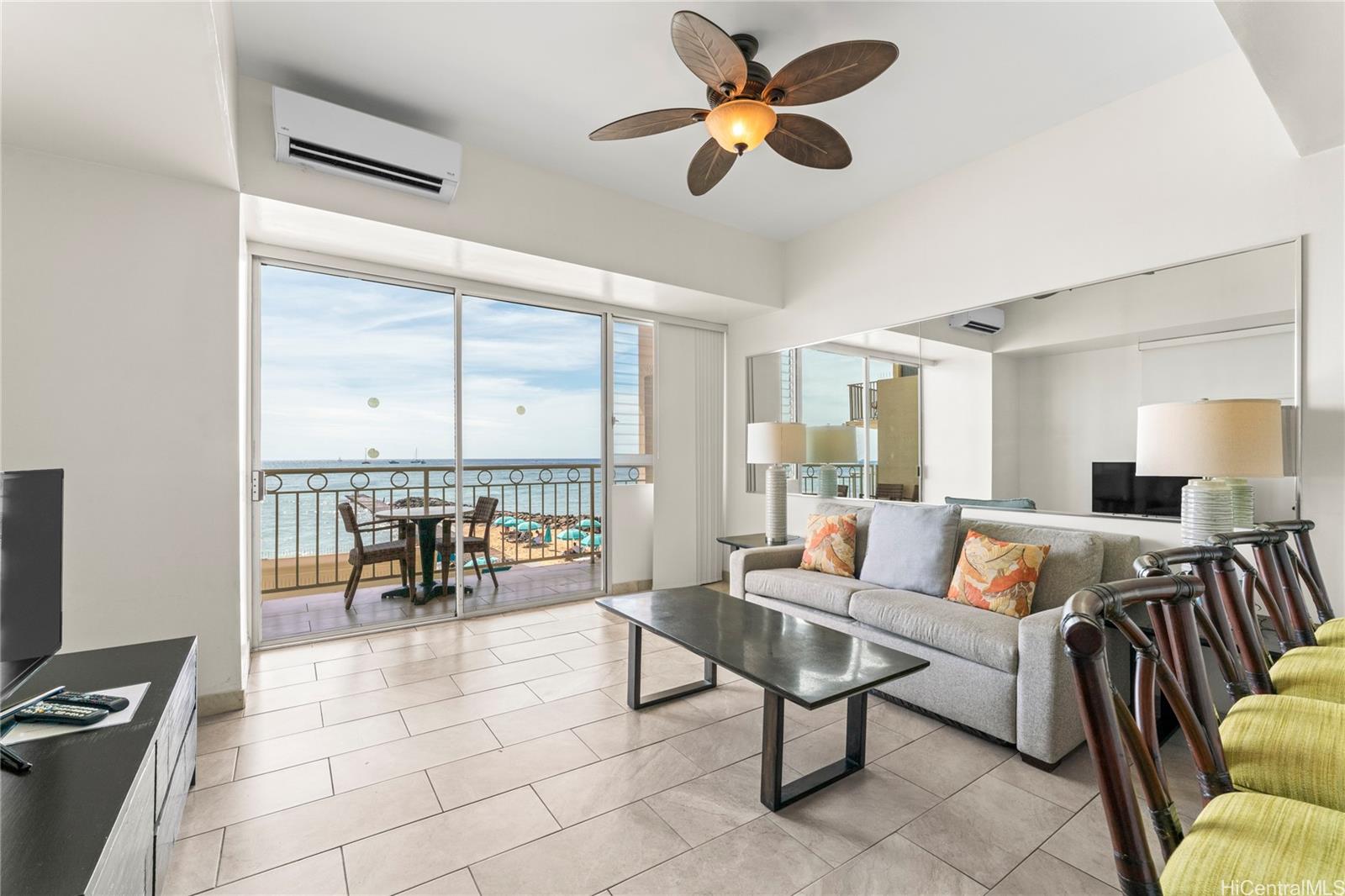 2161 Kalia Road, Unit 200 Honolulu, HI 96815 - Photo 2 of 12