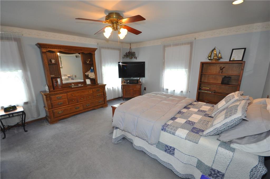 4895 East Willock Road Pittsburgh, PA 15227 - Photo 16 of 25 Gallery Image 16