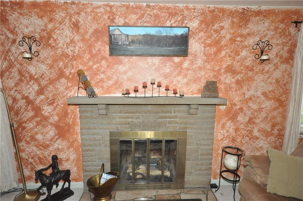 4895 East Willock Road Pittsburgh, PA 15227 - Photo 6 of 25 Gallery Image 6