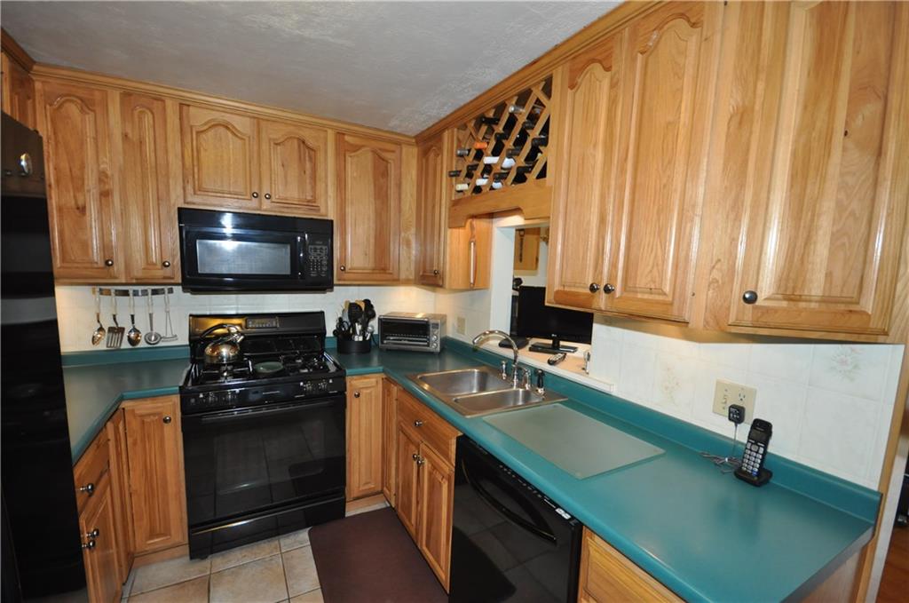 4895 East Willock Road Pittsburgh, PA 15227 - Photo 9 of 25 Gallery Image 9