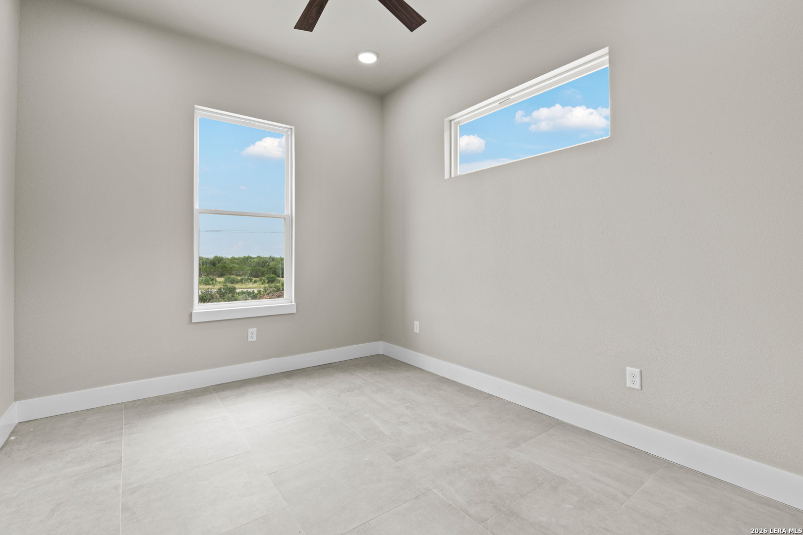 129 Rayner Place Spring Branch, TX 78070 - Photo 6 of 37
