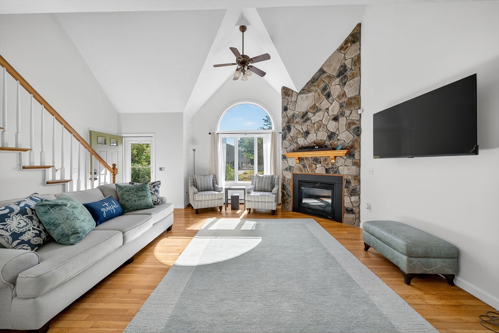 5 Bailey Drive, Unit 5 Falmouth, MA 02536 - Photo 5 of 25