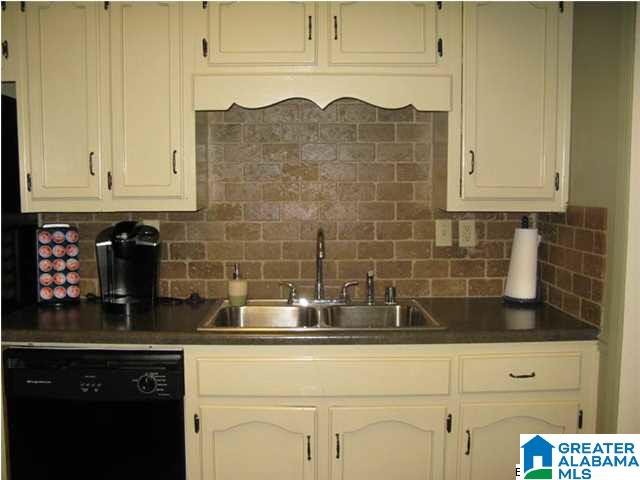 804 Old Rocky Ridge Lane Birmingham, AL 35216 - Photo 7 of 27
