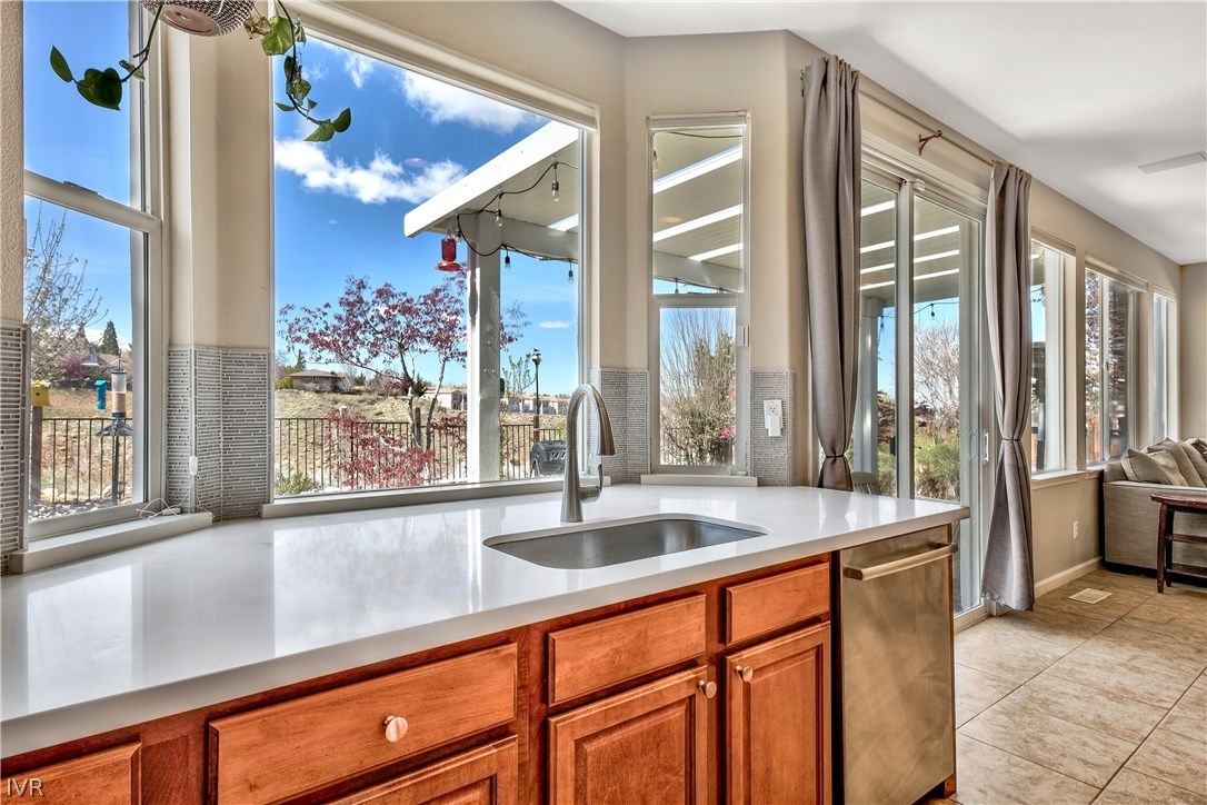 2931 Sage Ridge Drive Reno, NV 89509 - Photo 11 of 26 Gallery Image 11