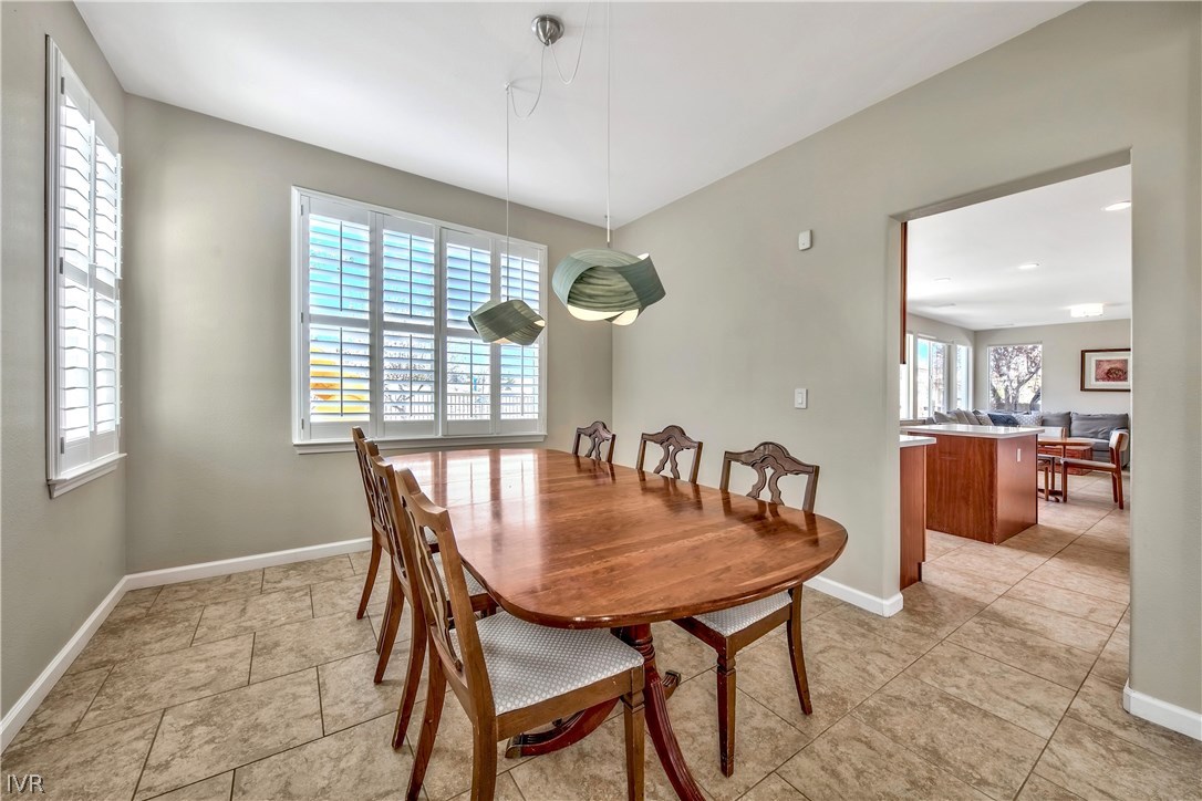 2931 Sage Ridge Drive Reno, NV 89509 - Photo 12 of 26 Gallery Image 12