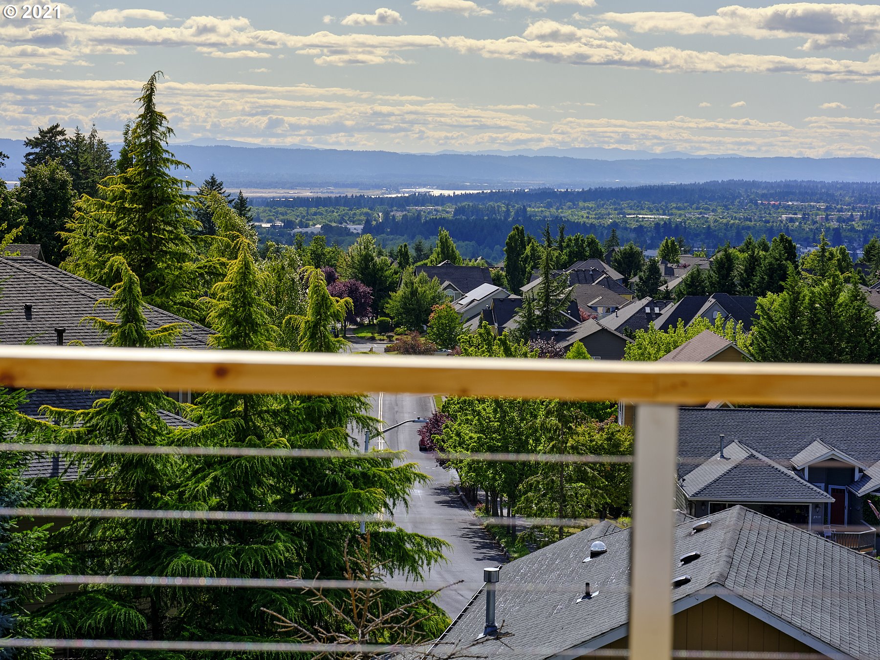 2835 Northwest Utah Street Camas, WA 98607 - Photo 2 of 30 Gallery Image 2