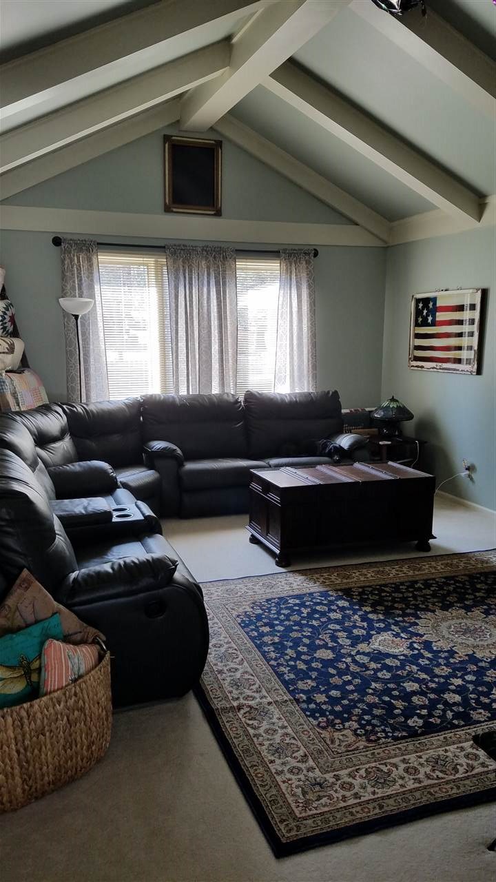 2417 South Stonebridge Road Warsaw, IN 46580 - Photo 3 of 16 Gallery Image 3