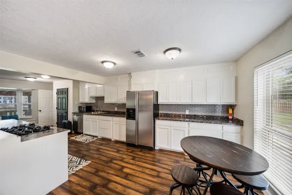 $425,000 | 7457 County Line Road, Willis, TX 77378