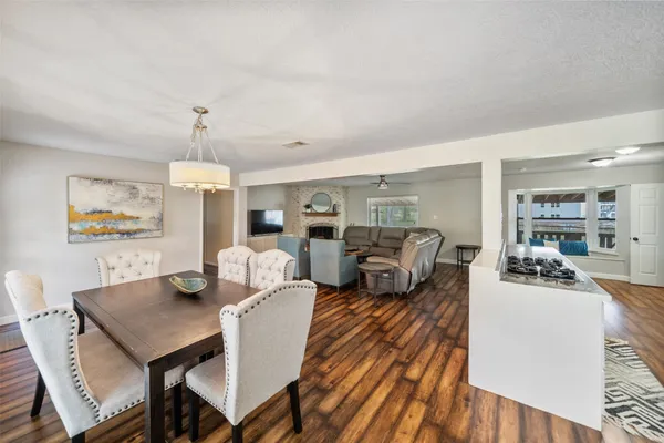 $425,000 | 7457 County Line Road, Willis, TX 77378