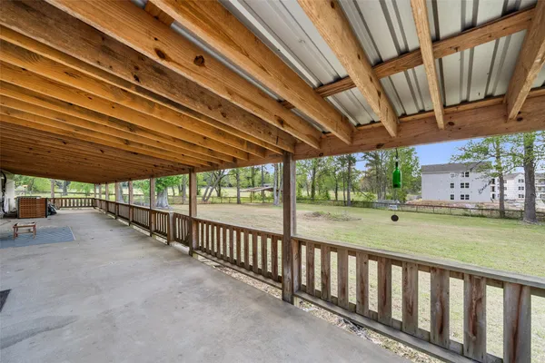 $425,000 | 7457 County Line Road, Willis, TX 77378