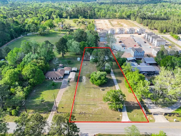 $425,000 | 7457 County Line Road, Willis, TX 77378