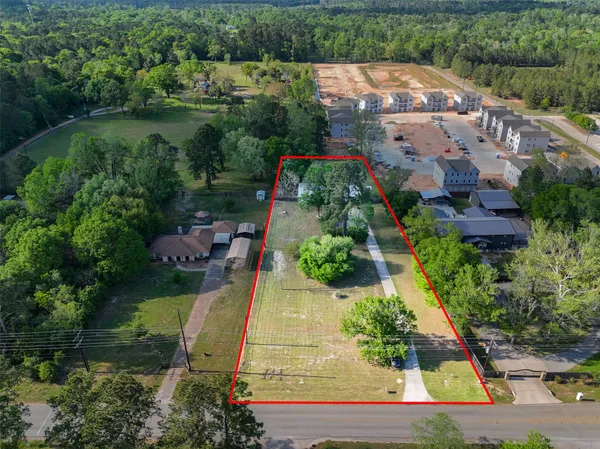 $425,000 | 7457 County Line Road, Willis, TX 77378