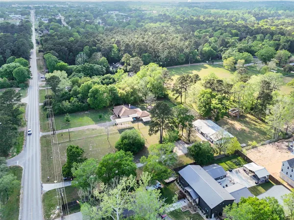 $425,000 | 7457 County Line Road, Willis, TX 77378