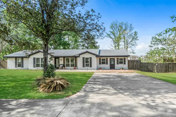 $425,000 | 7457 County Line Road, Willis, TX 77378