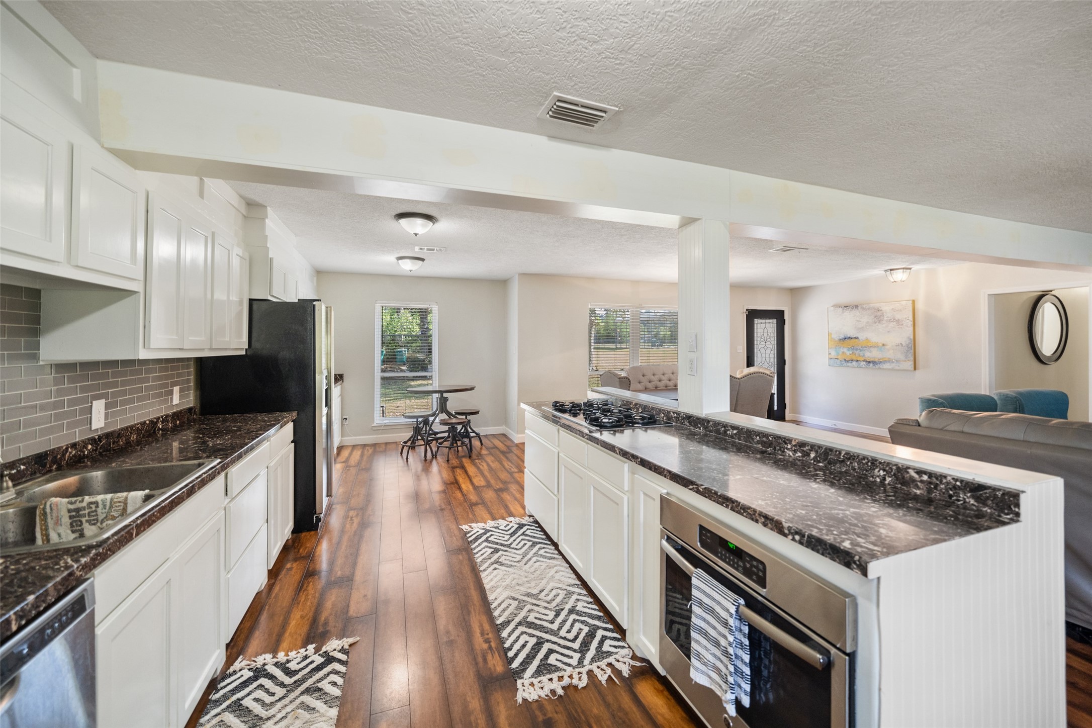 7457 County Line Road Willis, TX 77378 - Photo 8 of 38