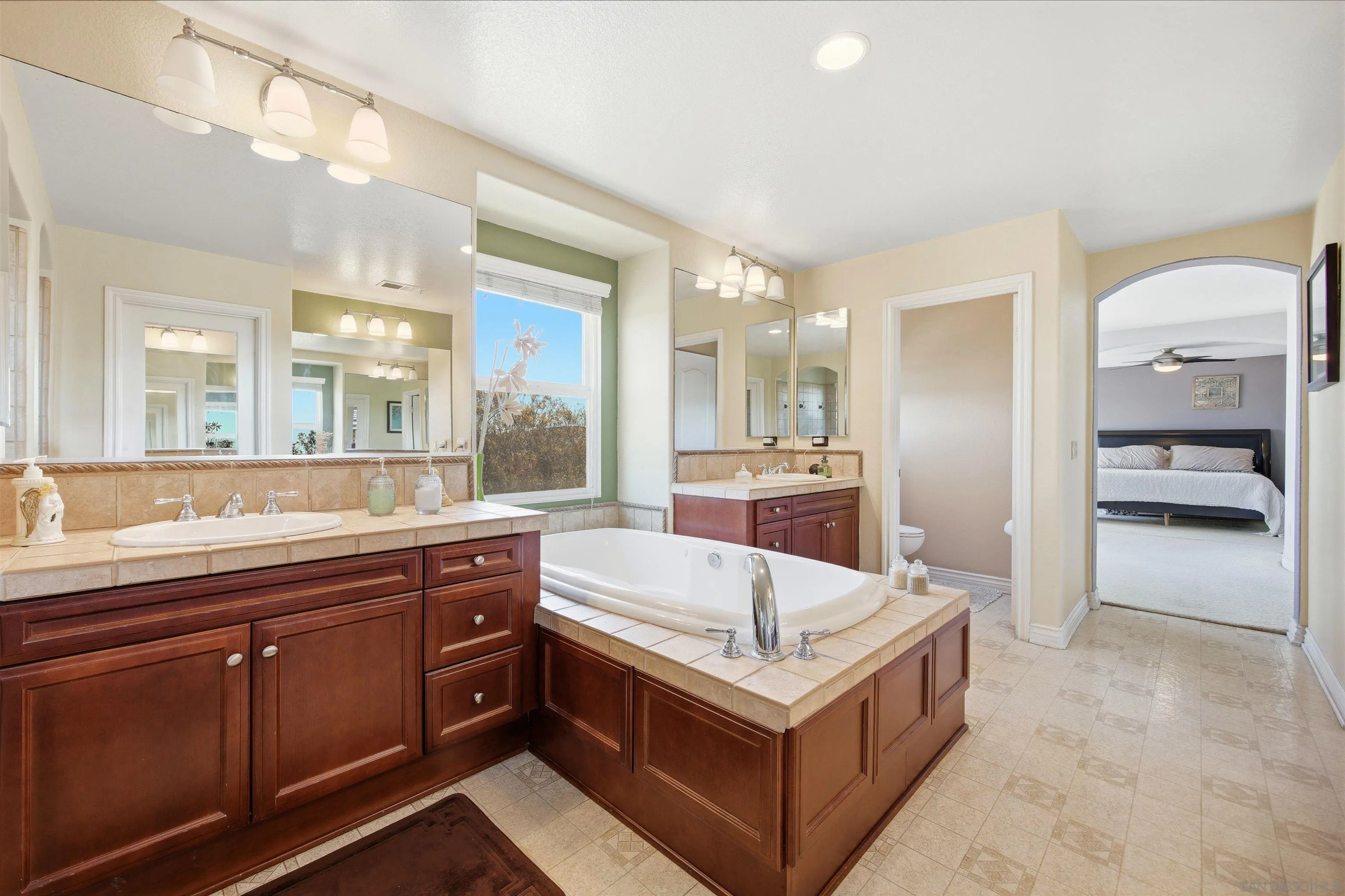 878 Sunset Ridge Place Chula Vista, CA 91914 - Photo 50 of 75