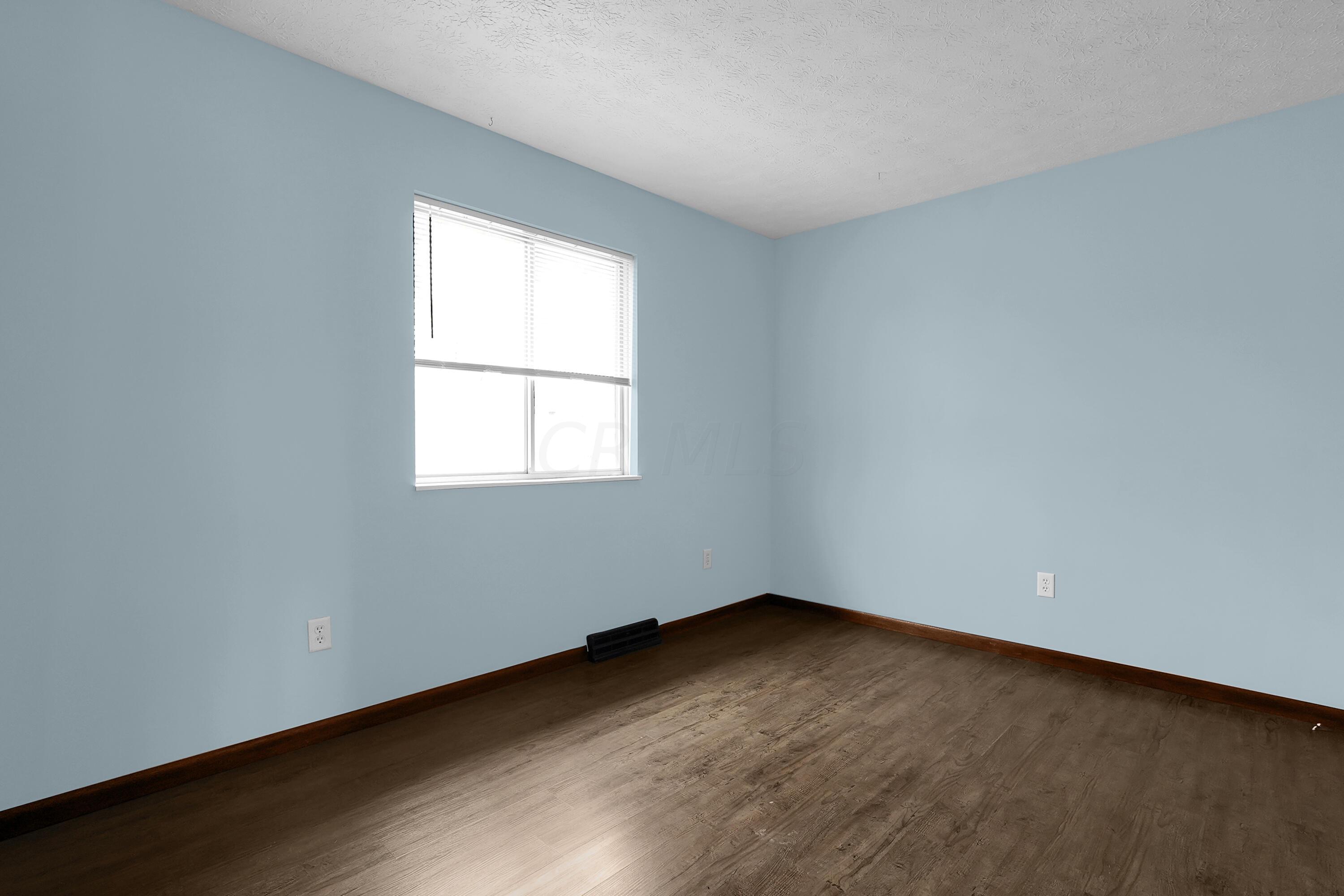 702 Holly Road Delaware, OH 43015 - Photo 16 of 32 Bedroom