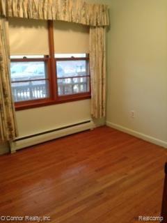 9095 Rattle Run Road Columbus, MI 48063 - Photo 6 of 14 RR Bed 1.jpg