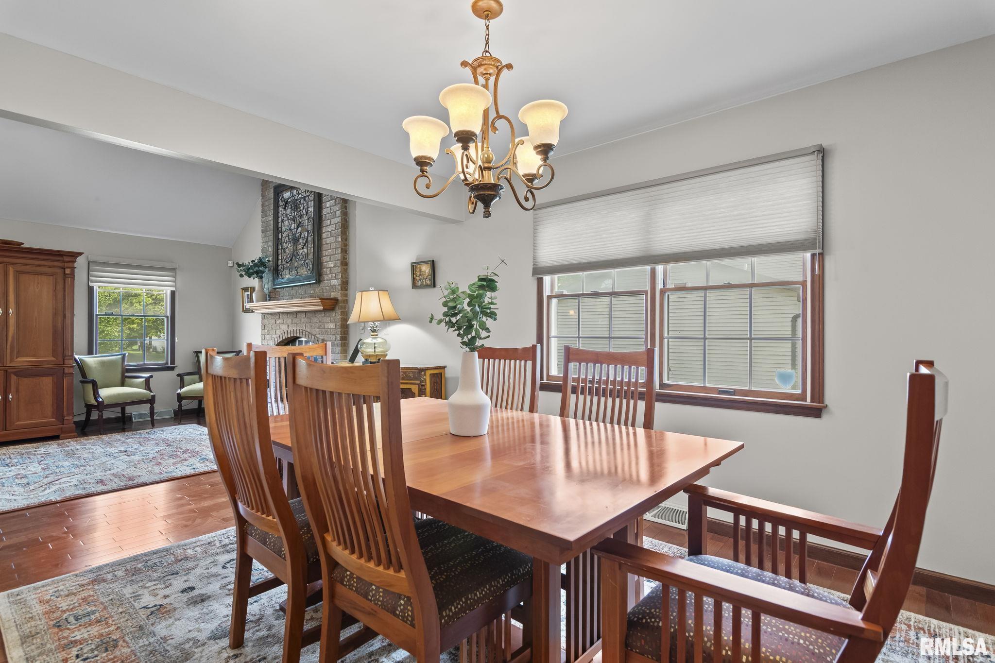 1805 Windycrest Drive Springfield, IL 62704 - Photo 16 of 47