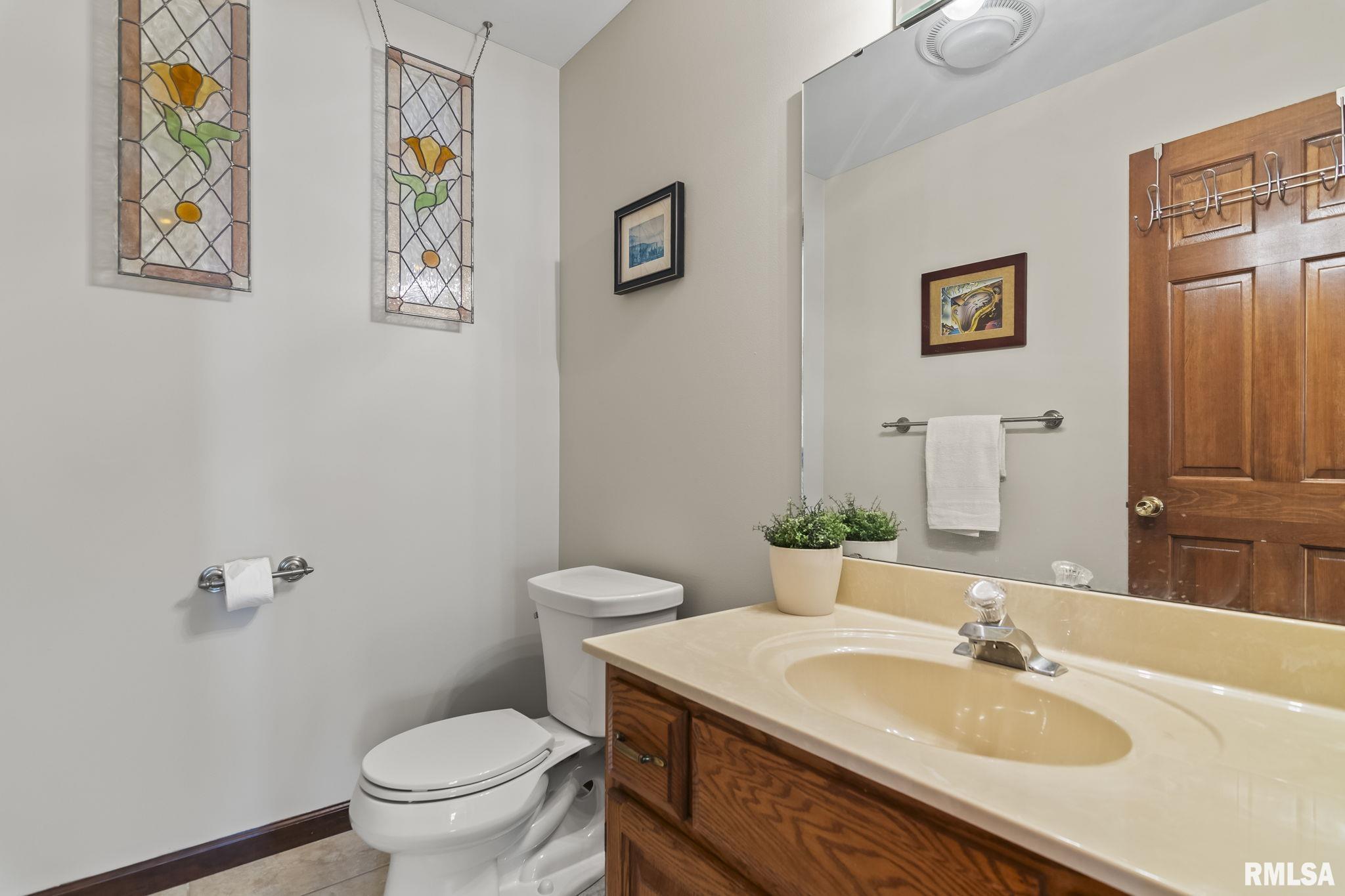 1805 Windycrest Drive Springfield, IL 62704 - Photo 22 of 47