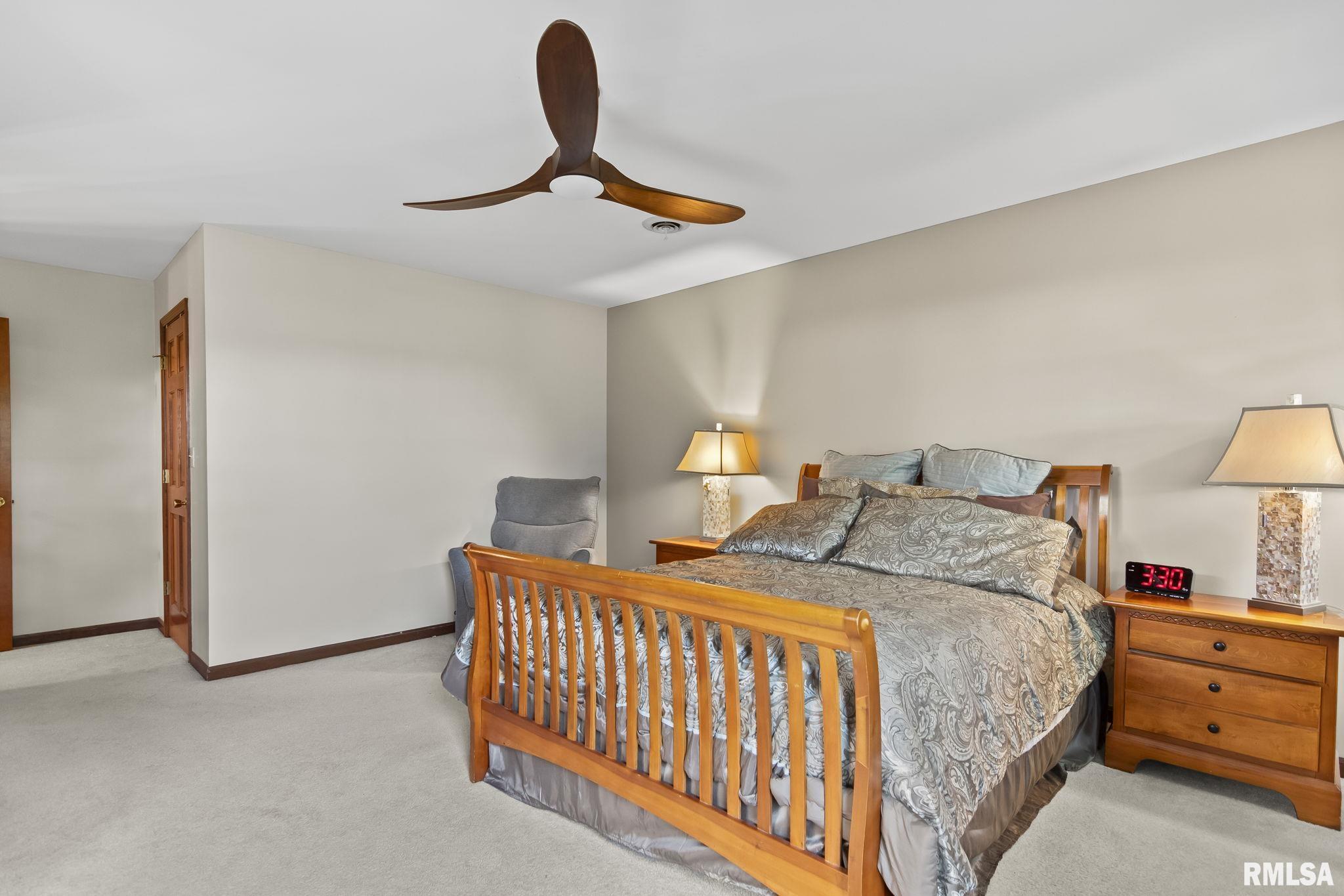 1805 Windycrest Drive Springfield, IL 62704 - Photo 24 of 47