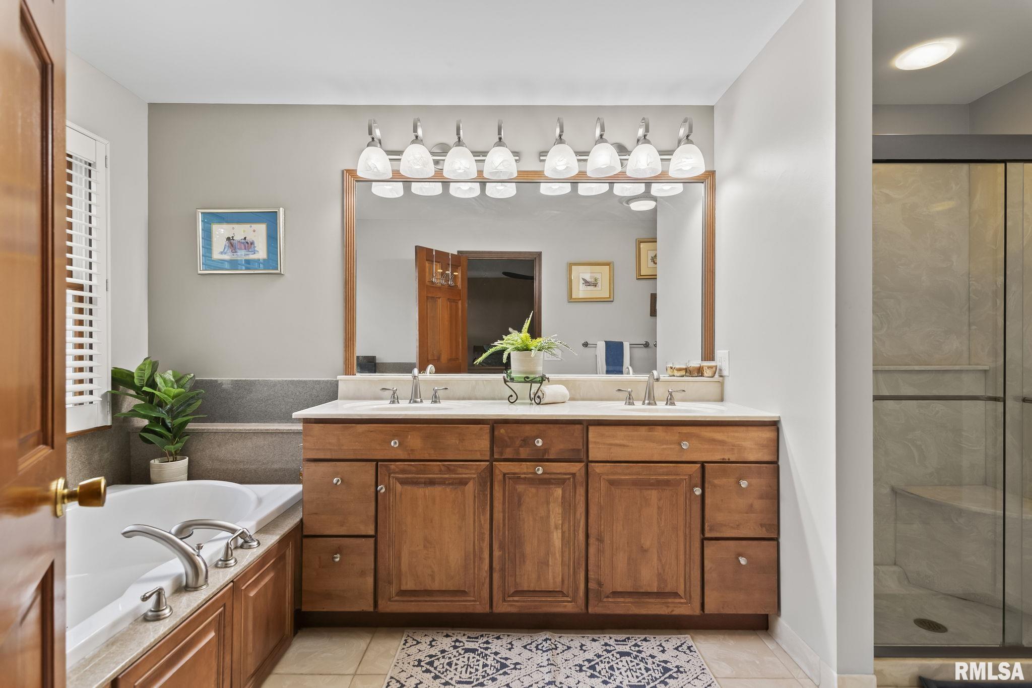 1805 Windycrest Drive Springfield, IL 62704 - Photo 26 of 47