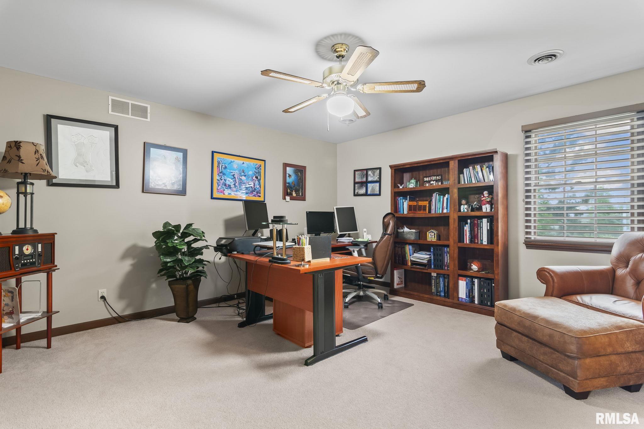 1805 Windycrest Drive Springfield, IL 62704 - Photo 32 of 47