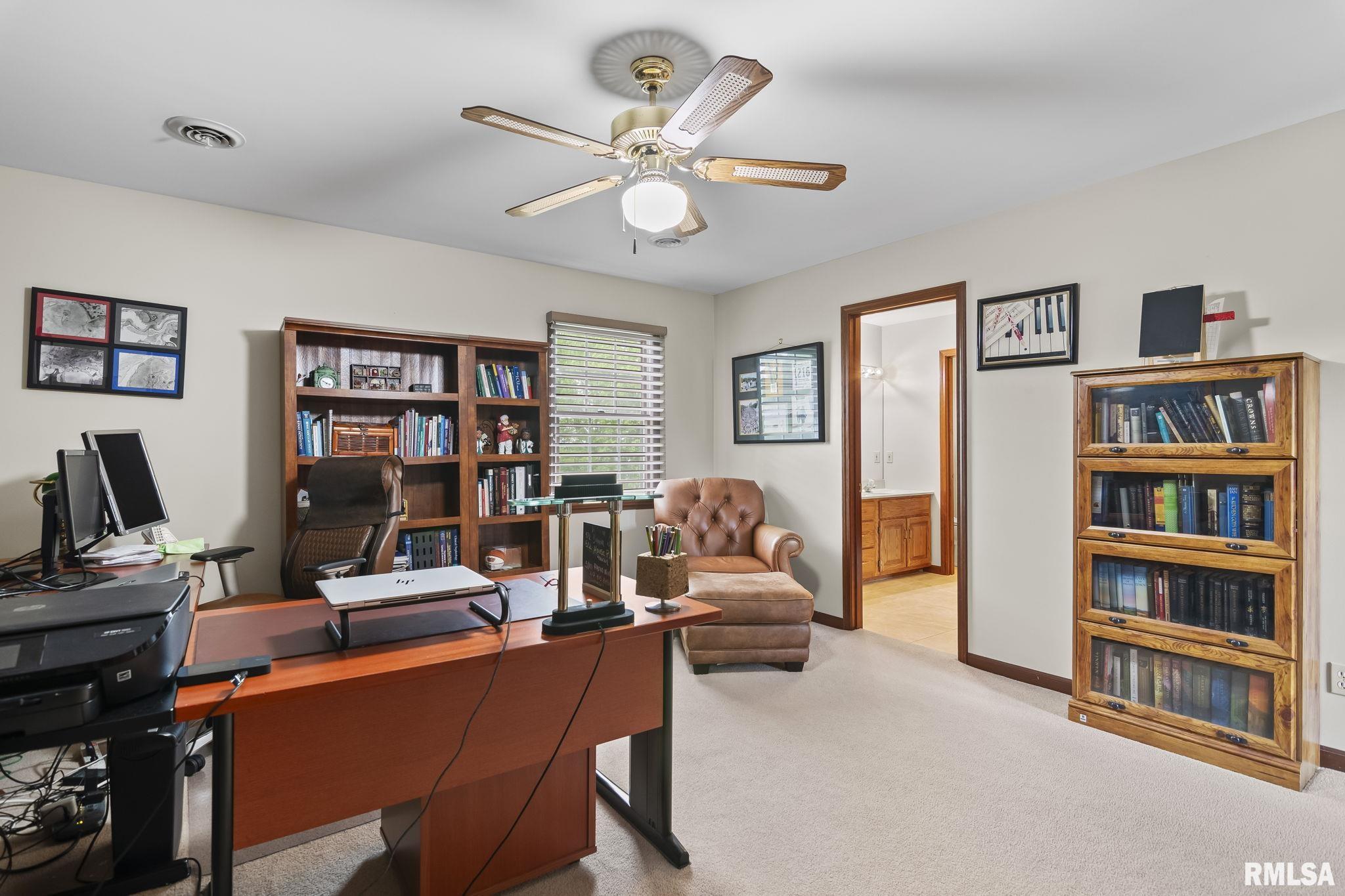 1805 Windycrest Drive Springfield, IL 62704 - Photo 34 of 47